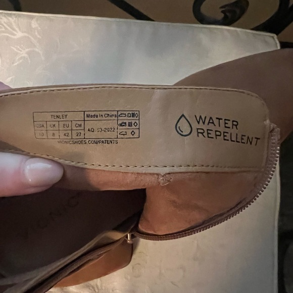 EUC VIONIC WATER REPELLENT SUEDE ANKLE BOOTS - Picture 7 of 11